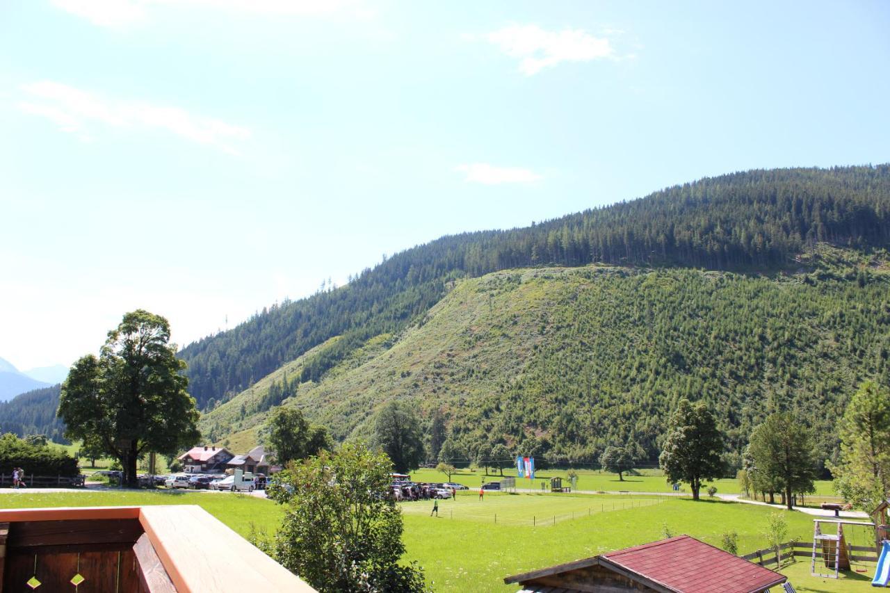 Haus Bergquell Apartment Ramsau am Dachstein Exterior photo